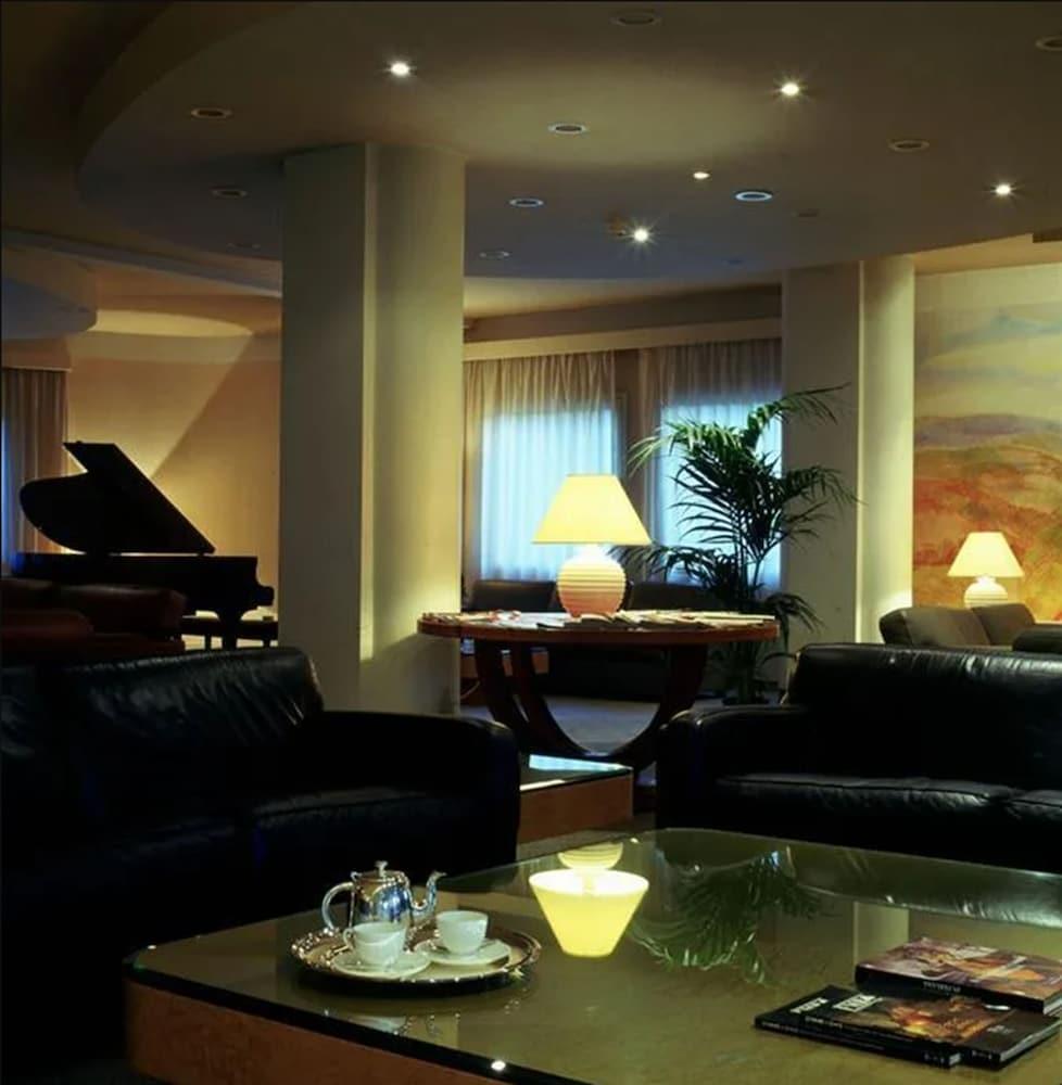 Perugia Park Hotel מראה חיצוני תמונה